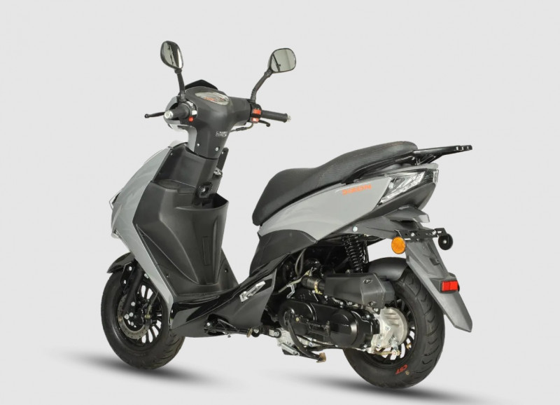 SCOOTER DIXON 10