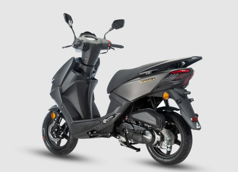 SCOOTER DIXON 12
