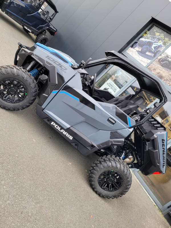 POLARIS GENERAL 1000 EPS DELUXE ABS