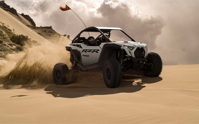POLARIS RZR PRO R - ULTIMATE