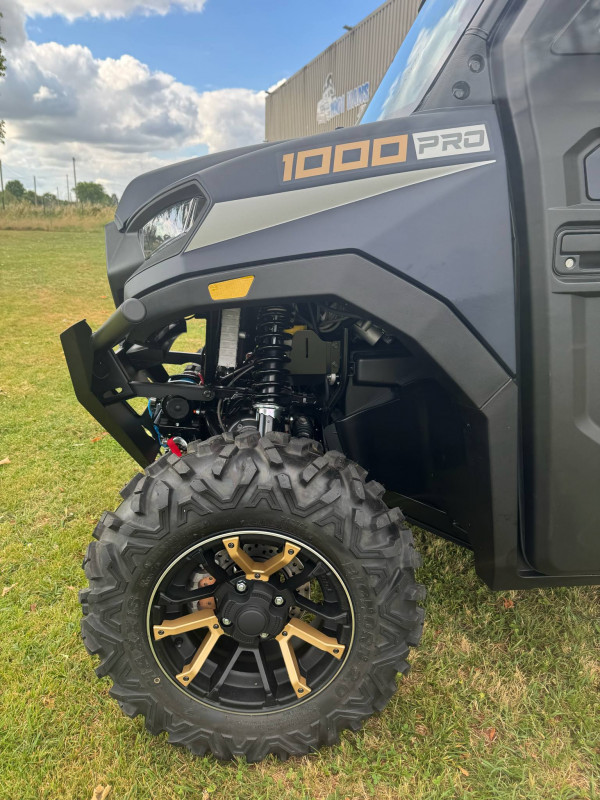 TGB LANDMAX 1000 PRO EPS - Cabine intégrée