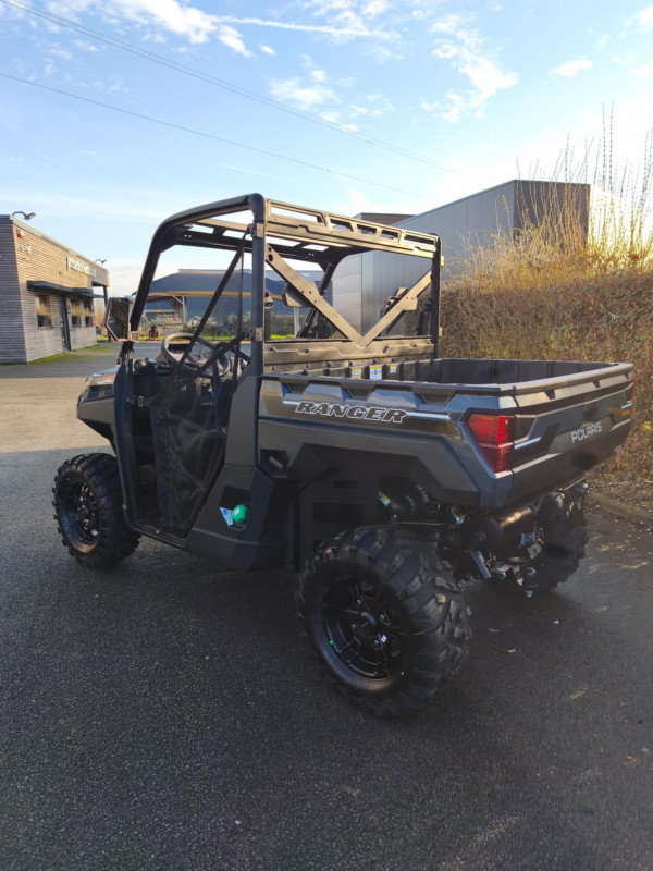 POLARIS RANGER DIESEL EPS - Deluxe