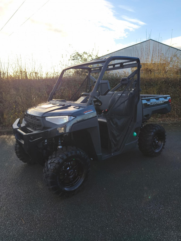 POLARIS RANGER DIESEL EPS - Deluxe